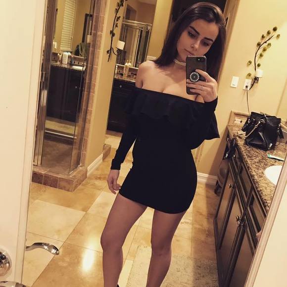 Meet your Posher, Kylie - Picture 1 of 1